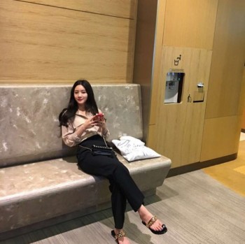 김하나