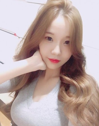 연이